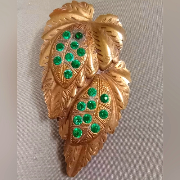 Antique Dress Clip - Picture 1 of 2